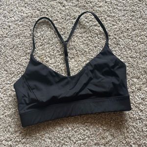 Vuori Oasis Black Racerback Sports Bra